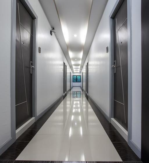 Hotel Koratburi Green 5