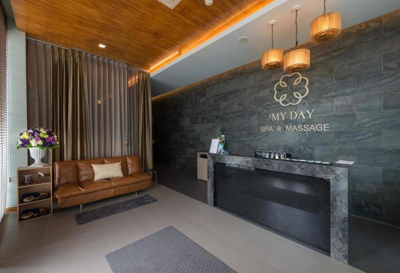 Grand Vista Hotel Chiangrai 11