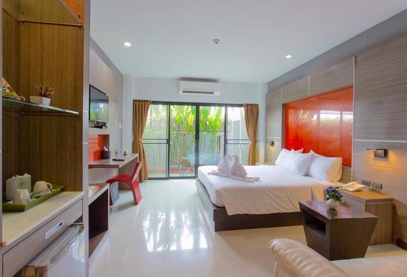 Hotel Rhienchai Place 10