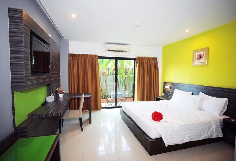 Hotel Rhienchai Place 12