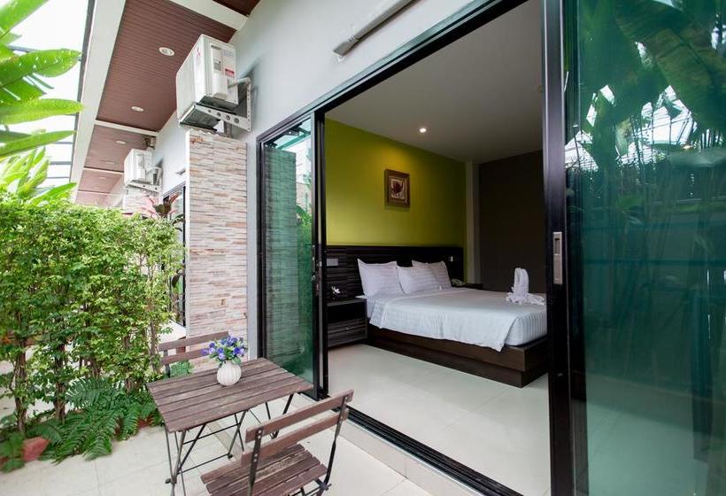 Hotel Rhienchai Place 13