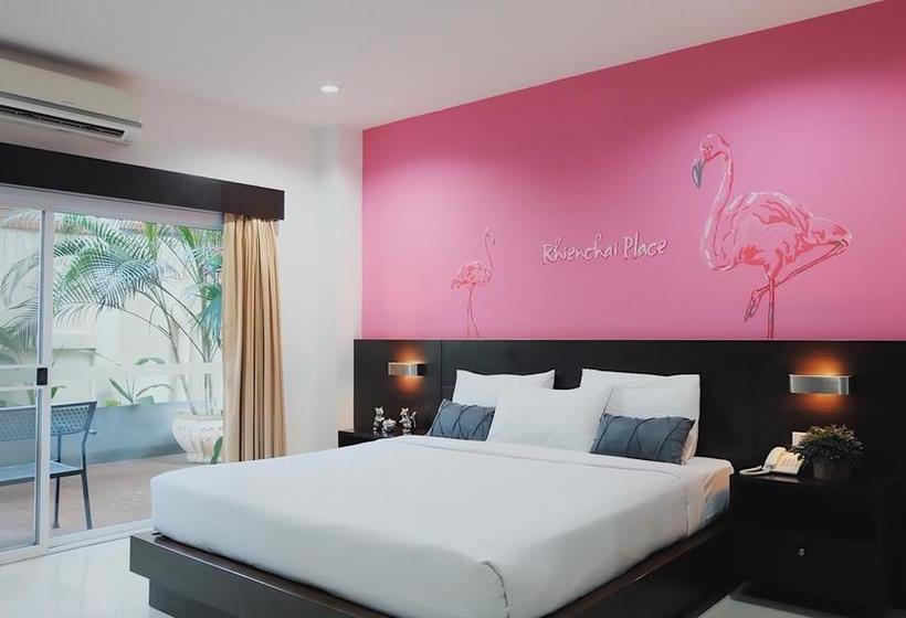 Hotel Rhienchai Place 14