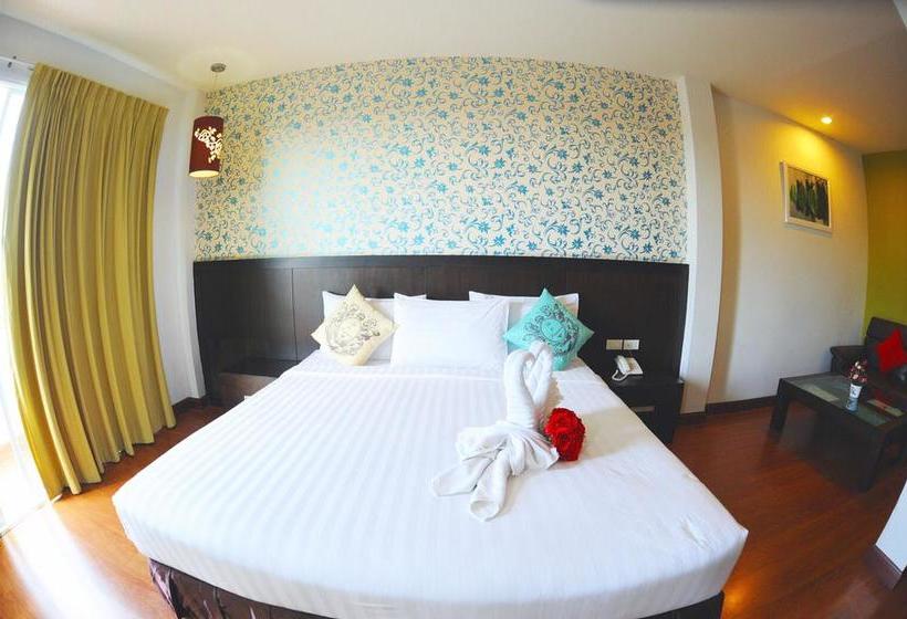 Hotel Rhienchai Place 5