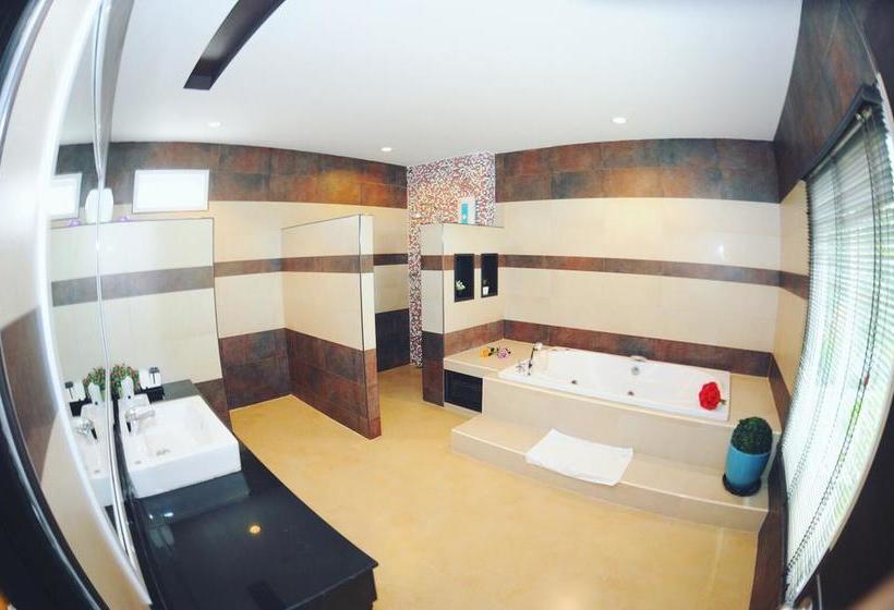 Hotel Rhienchai Place 6