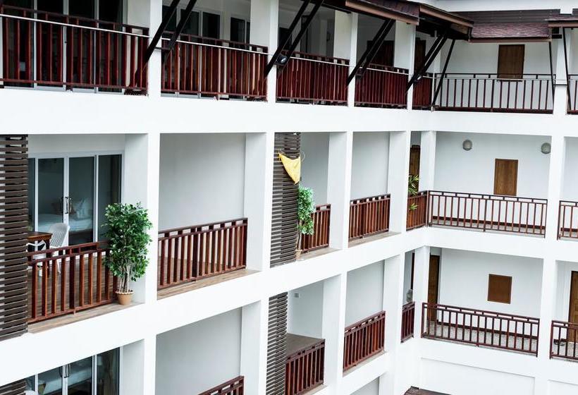 Hotel Pranee Amata 15