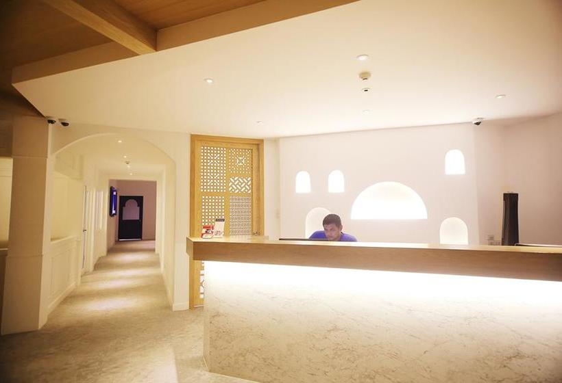 Resort Santorini Park Stay 12