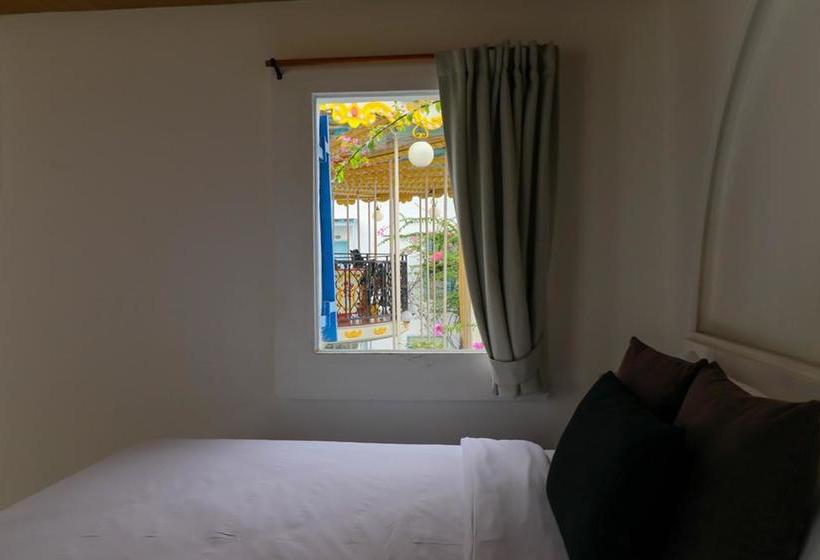 Resort Santorini Park Stay 3