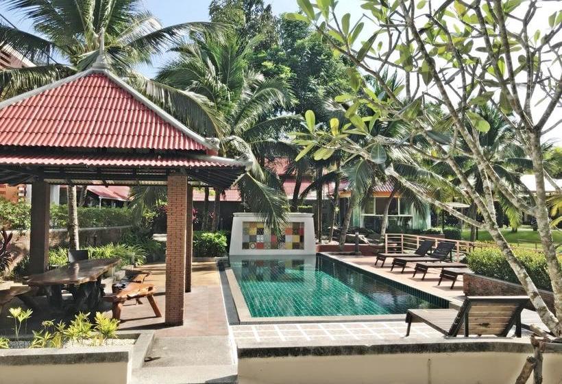 Royal Lee Resort And Spa 11