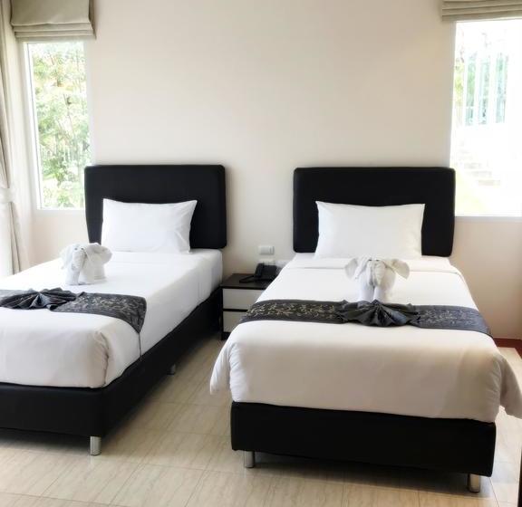 Royal Lee Resort And Spa 19