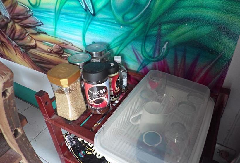 Herberge Gems Guesthouse 13