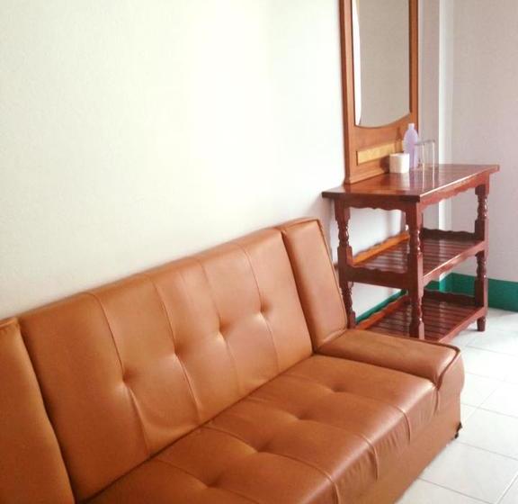 Herberge Gems Guesthouse 2