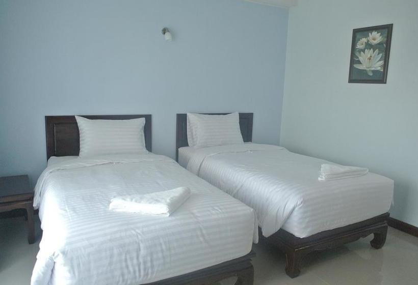 Hotel Baan Duangkamol 1