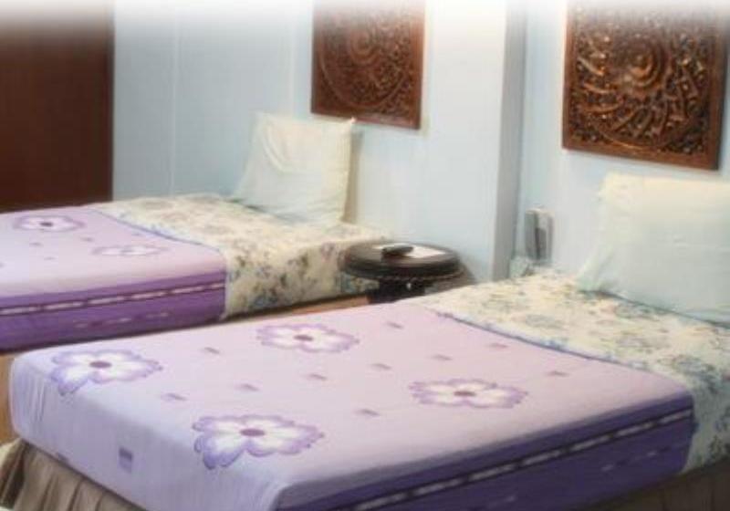 Hotel Dk Doungkamon Tak