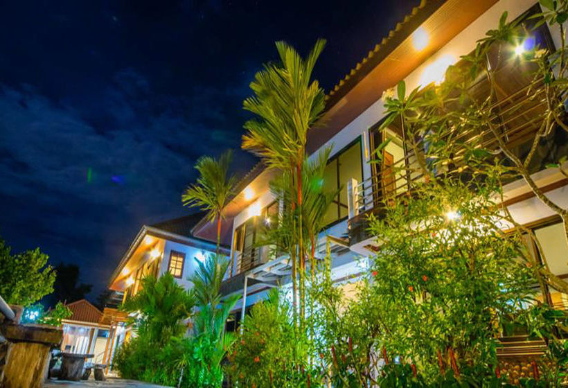 Hotel Baanrimnam Resort Trat 17