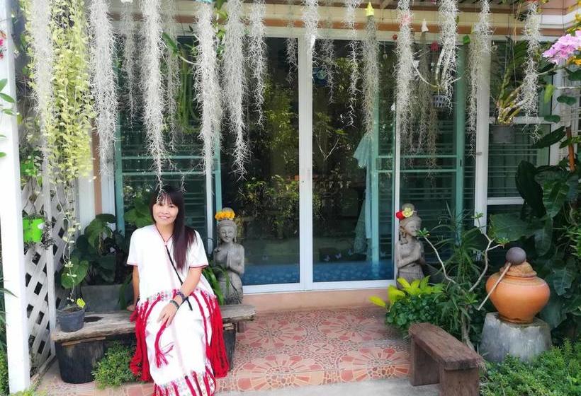 Bed and Breakfast Lampang Lanna Home 8