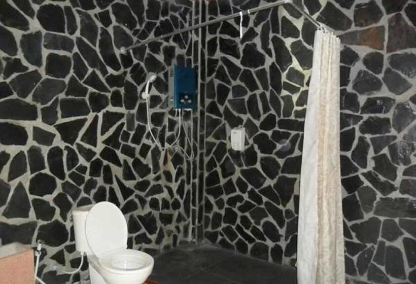 Resort Baan Chuthamanee 11