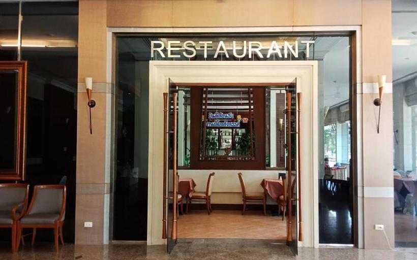 Station One Hotel Aranyaprateth 4