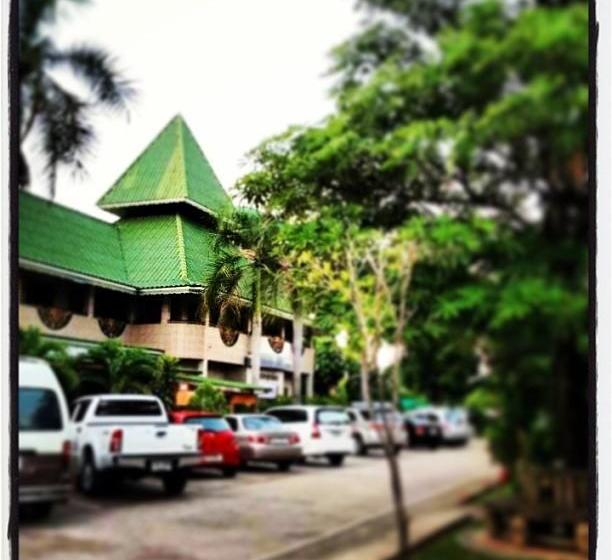 Hotel Bangchak Phuphan Resort 9