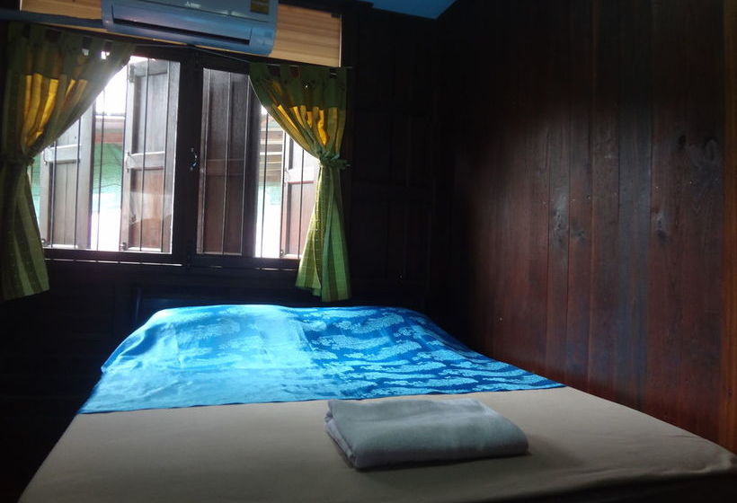 Bed and Breakfast Baan Mai Guesthouse 11