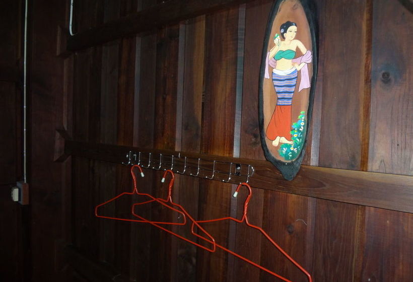 Bed and Breakfast Baan Mai Guesthouse 19