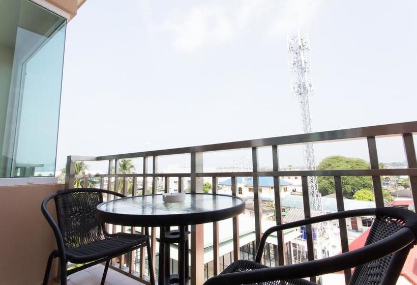 Albergue David Residence Nai Yang Beach Phuket