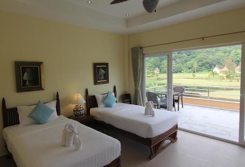 Little Sunshine Boutique Beach Resort & Spa 16