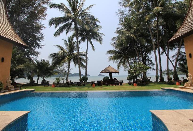 Little Sunshine Boutique Beach Resort & Spa 4