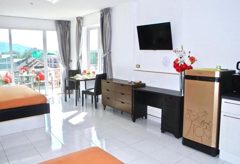 Hotel Le Versace Residence 12