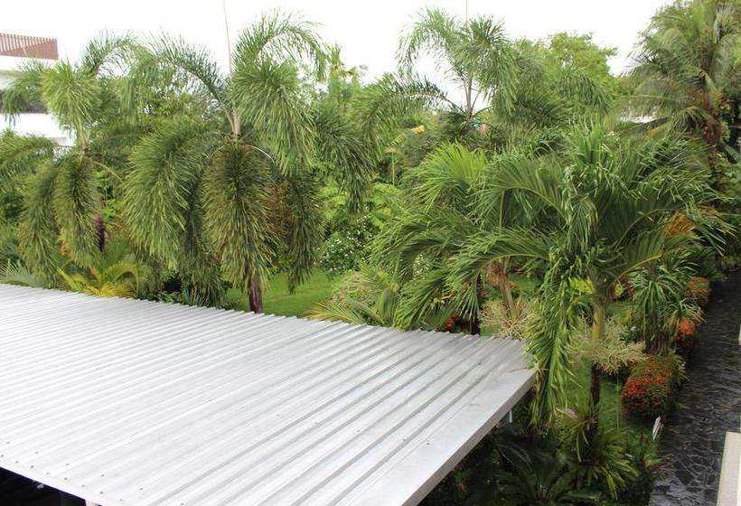 White Elephant Resort 11