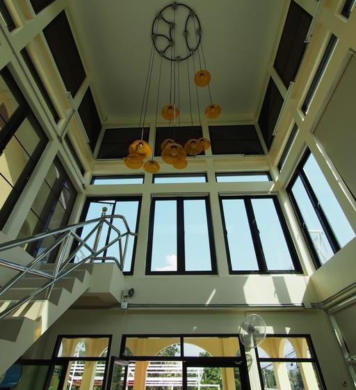 Hotel The Rich Residence