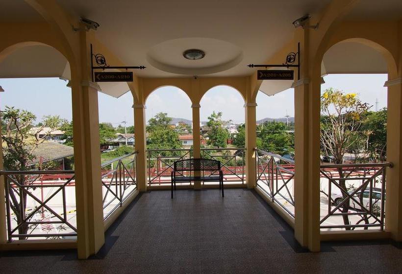 Hotel The Rich Residence 1