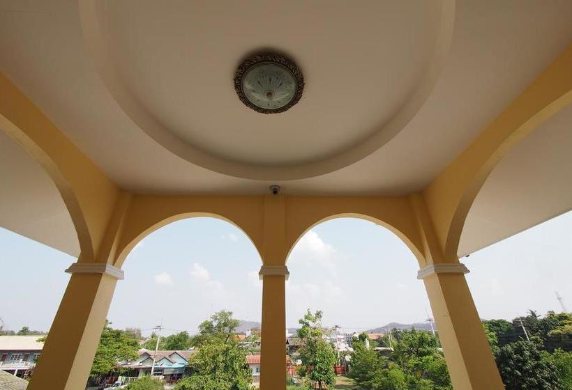 Hotel The Rich Residence 2