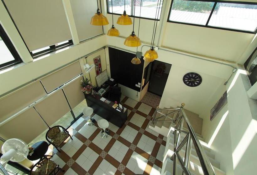 Hotel The Rich Residence 4