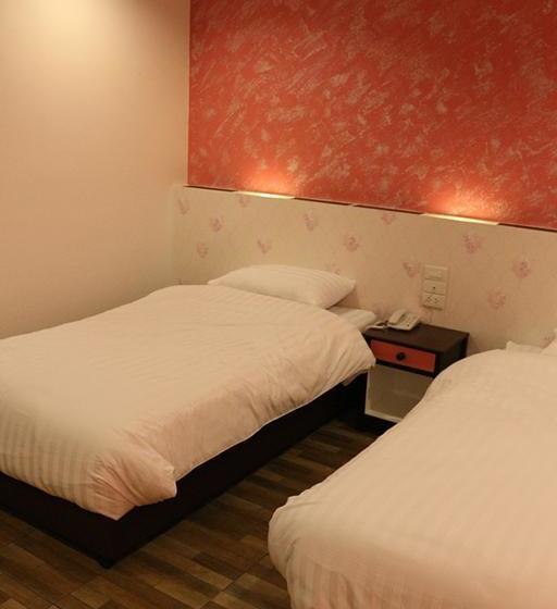 Uthong Garden Resort 1