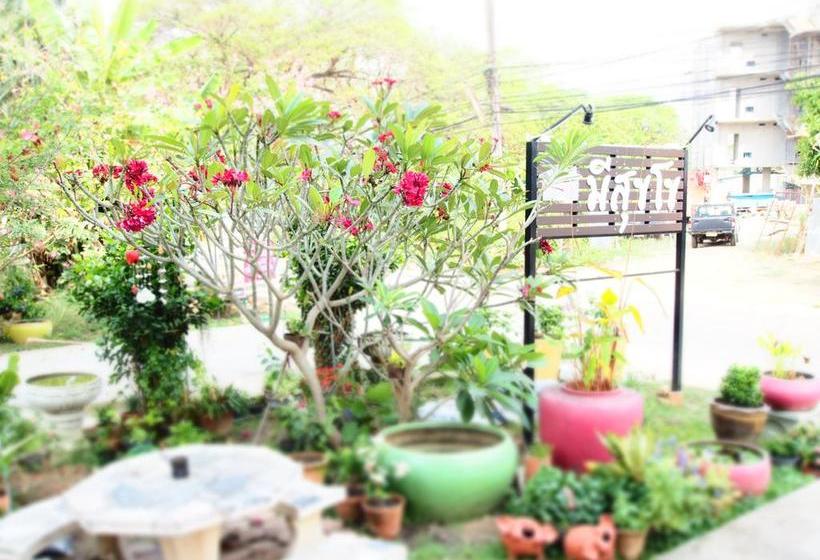 Bed and Breakfast Banmeesukko 12