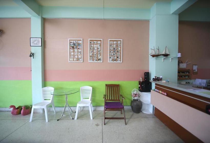 Cube Hostel Krabi 13