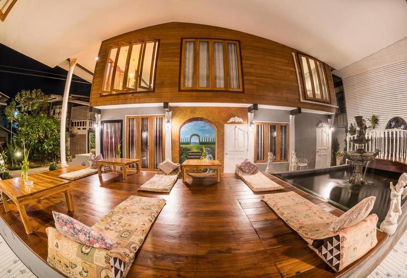 Resort Aen Guy Boutique