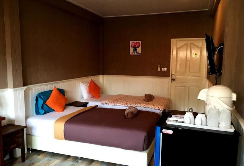 Resort Aen Guy Boutique 12