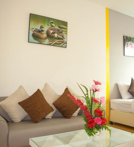 The Sunflower Holiday Hostel 1