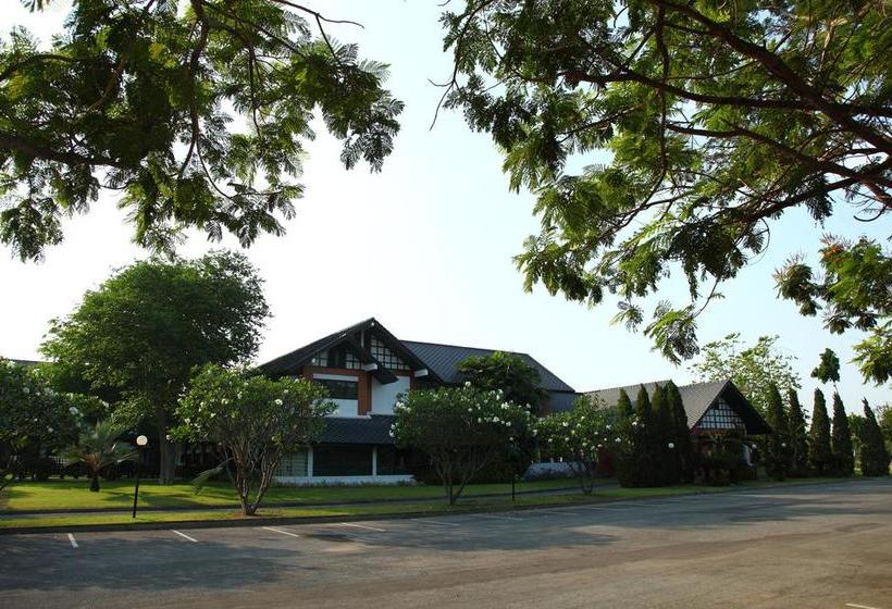 Hotel Korat Resort 4