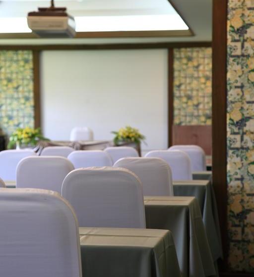 Hotel Korat Resort 9