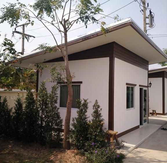 Baan Suan Siriphon Resort Khon Kaen 8