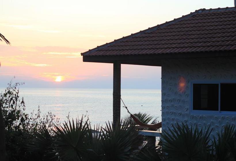 Mountain Reef Beach Resort 16