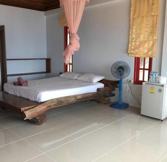 Mountain Reef Beach Resort 4