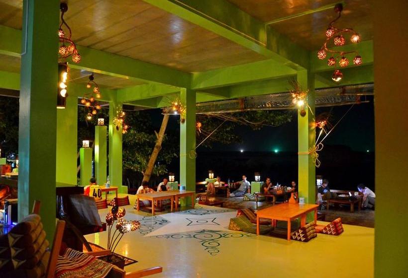 Mountain Reef Beach Resort 9