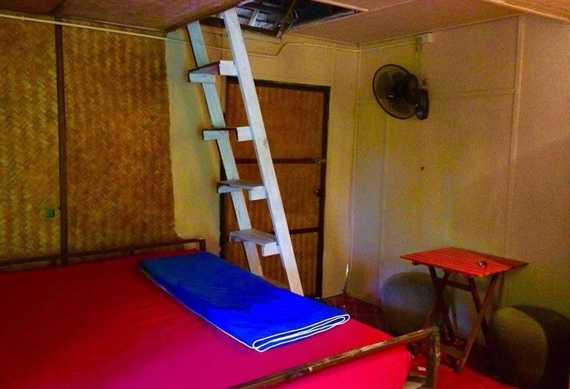 Moov Inn Garden Hostel 10