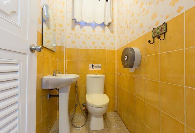 Mhork Buri Resort 13