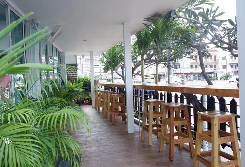 Hotel The Circle Residence 5