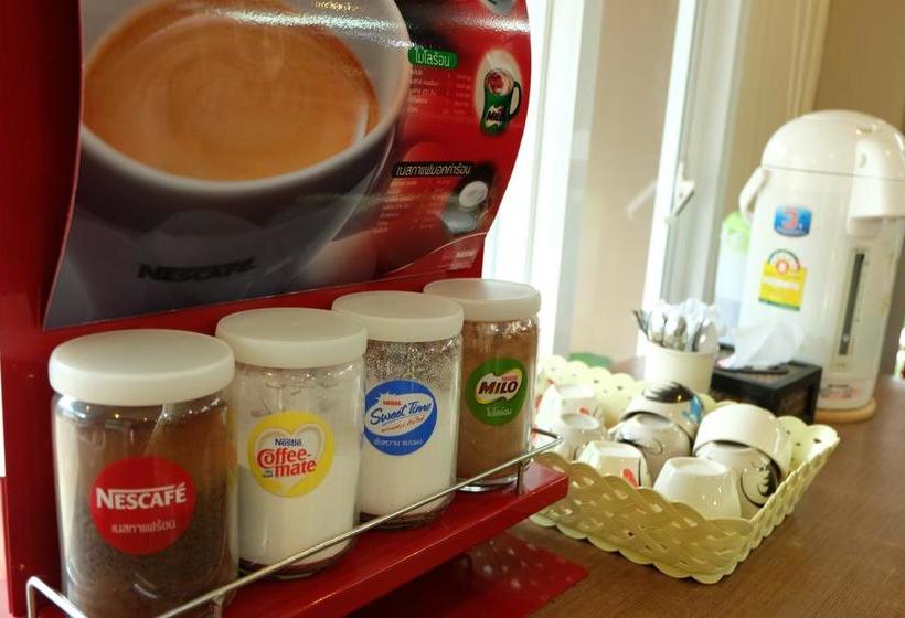 Hostel Puangpech Place 6