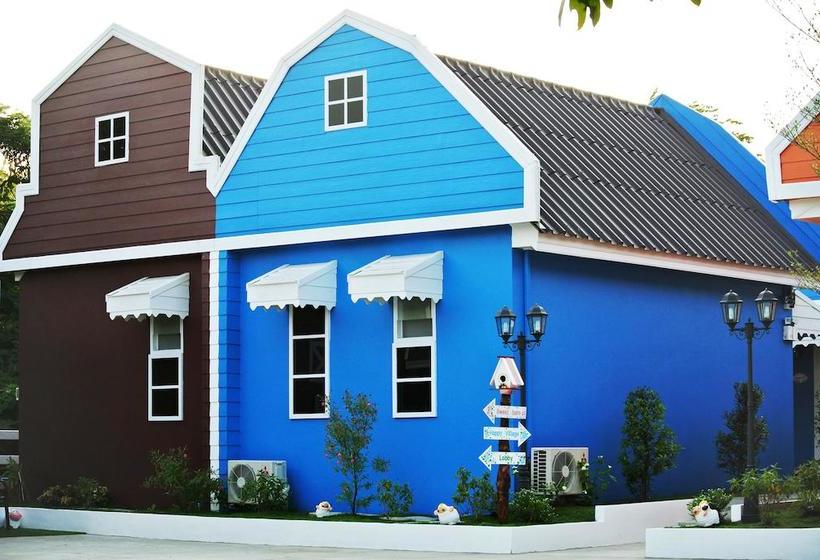 Color Ville Resort 14